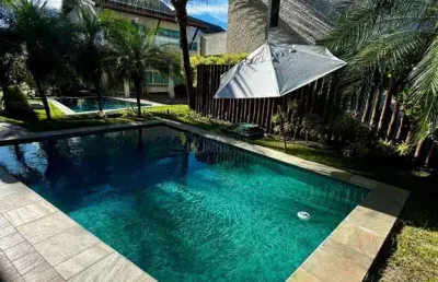 Casa no condominio narguilé beach club - 246 m2 - 4 suítes - porteira fechada - muro alto - pe