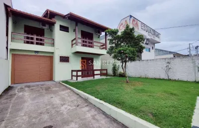 Casa com 3 quartos à venda na rua eugênio portela, 913, barreiros, são josé, 180 m2 por r$ 720.000