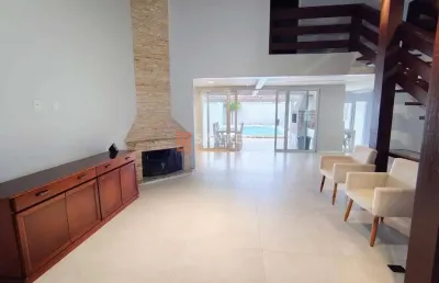 Casa em condomínio fechado com 3 quartos para alugar na rua itaipu, 20, parque são jorge, florianópolis, 360 m2 por r$ 11.600
