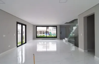 Casa em condomínio fechado com 3 quartos à venda na Rua Irma Schreiner Maran, 475, Santa Cândida, Curitiba