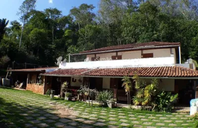 Excelente casa à venda, centro, pequeri, mg. ver e se apaixonar...
