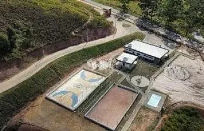 Terreno à venda no Centro, Chácara 