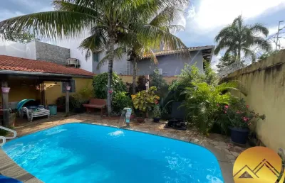 Oportunidade no itanhangá 2 em caldas novas, são 2 casas com piscina privativa, energia solar