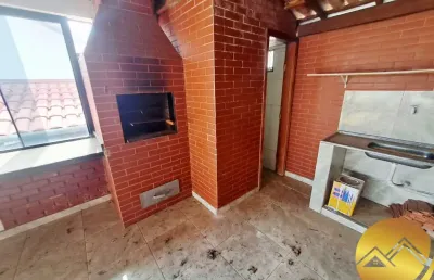 Chalé muito barato em caldas novas próximo ao assaí! com 3 quartos, varanda nos fundos com churrasqueira