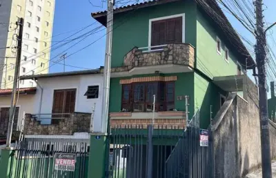 Excelente sobrado 3 suítes 4 vagas cobertas na vila milton
