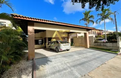 Casa no condomínio alamedas do sol, com 3 quartos (1 suíte), e sistema de energia solar.