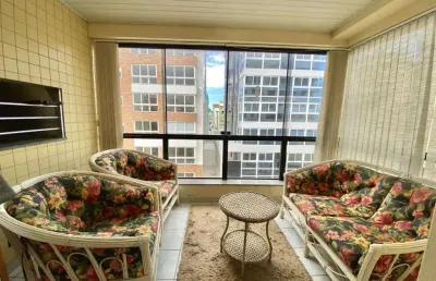 Apartamento de 3 dormitórios com churrasqueira na sacada