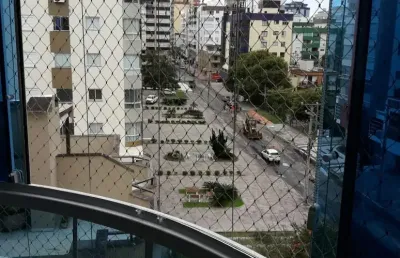 Apartamento com 3 quartos e vista para rua perto da praça flávio boianoviski