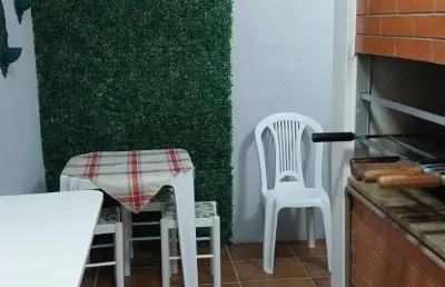1 quarto com sacada a 50m do mar- centro de capão da canoa