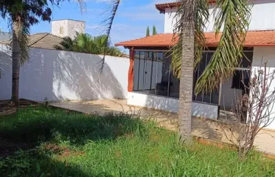Casa com 3 quartos à venda na s-008, 4, jardim das samambaias, anápolis por r$ 550.000