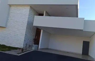 Casa em condomínio fechado com 4 quartos à venda na rua di cavalcante, 13, condomínio residencial belas artes, anápolis por r$ 2.300.000