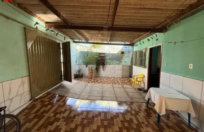 Casa com 2 quartos à venda na elvira, 30, adriana parque, anápolis por r$ 180.000
