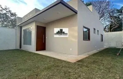 Imóvel espaçoso com 3 quartos, suíte e área gourmet