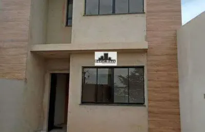 Imóvel com 2 quartos, suíte, vista deslumbrante e garagem privativa!