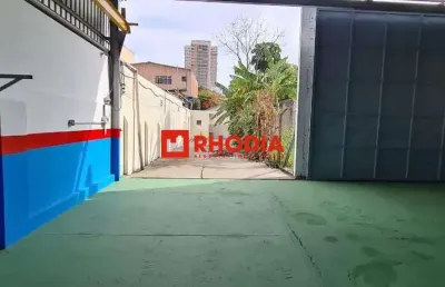 Galpão de 550m² com ponte rolante e 3 salas - ideal para sua empresa!