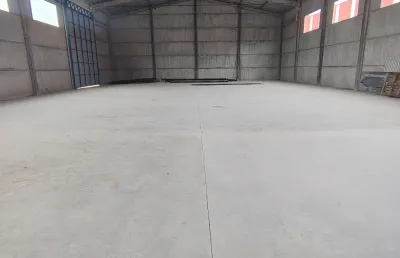 Barracão / Galpão / Depósito com 3 salas para alugar na Zona Industrial, Joinville 