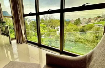 Apartamento 02 suítes com vista deslumbrante para o lago pedra branca