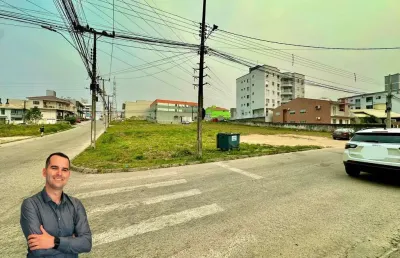 Terreno à venda na Rua Veneza, Pagani, Palhoça