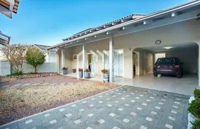Casa à venda ou permuta na fazenda,  com 1 suíte, 4 quartos, 1 lavabo + 3 banheiros -339m2 por r$ 1