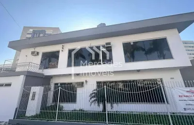 Casa comercial com 8 salas para alugar na Avenida Joca Brandão, 680, Centro, Itajaí