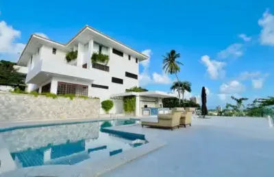 Casa em condomínio fechado com 5 quartos à venda no patamares, salvador , 1029 m2 por r$ 9.000.000
