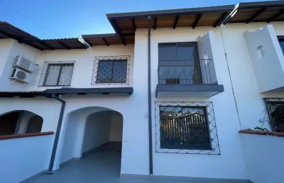 Casa em condomínio fechado com 4 quartos à venda na Rua Professor José Nogueira dos Santos, 1503, Boqueirão, Curitiba