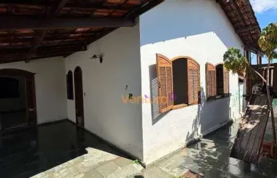 Casa com 4 quartos à venda na Rua Olhos D'Água, Filadélfia, Betim