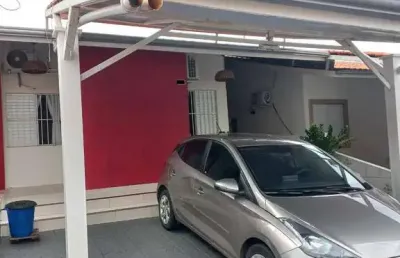 Jaudy gestão vende: linda casa no cond. tnvg 03 qtos/01 suíte i top!!!