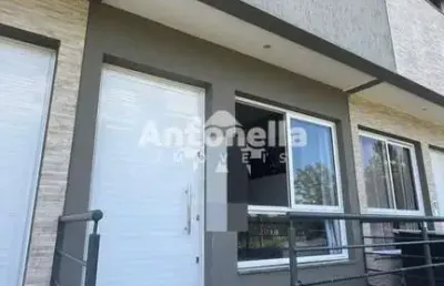 Casa com 2 quartos à venda no Desvio Rizzo, Caxias do Sul 