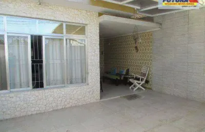 Sobrado com 3 dormitórios à venda, 146 m² por r$ 590.000,00 - vila cascatinha - são vicente/sp