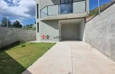 Sobrado à venda em jundiaí, jardim caçula, com 3 quartos, com 135 m²