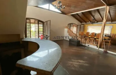 Sobrado para locação 5 quartos, 2 suites, 2 vagas, 320m², jardim perolla, itupeva - sp | new park t