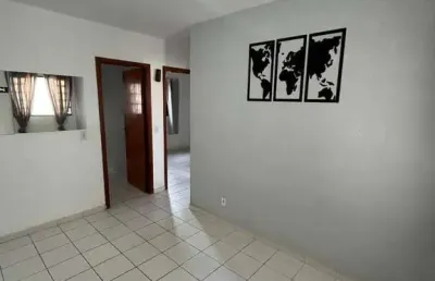 Casa com 2 quartos para alugar na Rua Leonor Chiarion Suppioni, Condomínio Berbari II, Bragança Paulista