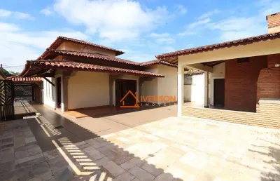 Casa com 4 quartos à venda na Avenida Padre Anchieta, 15, Centro, Peruíbe