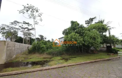 Terreno em condomínio fechado à venda na Rua Cinquenta E Dois, 8, Bougainvillee V, Peruíbe