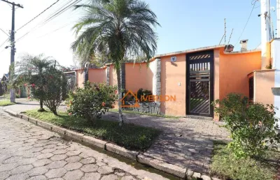 Casa com 3 quartos à venda na Avenida Padre Anchieta, 6057, Parque Balneário Oásis, Peruíbe