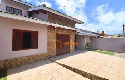 Casa com 3 quartos para alugar na Avenida Padre Anchieta, 2927, Balneario Sambura, Peruíbe