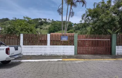 Casa madeira para venda em praia da gamboa garopaba-sc