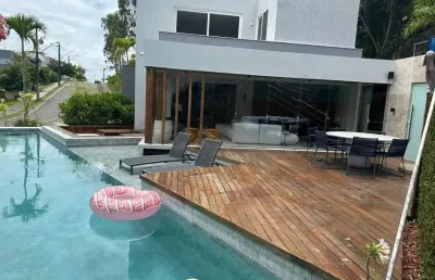 Mansão alphaville 2, finamente decorada, 4 vagas, 4 suítes, piscina privativa, climatizado, adega, suíte master, etc. agende sua visita!