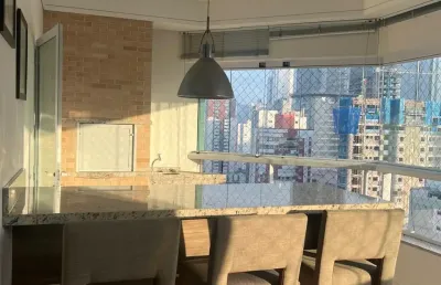 Amplo apartamento ensolarado e bem localizado na melhor região de bc