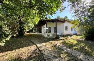 Sítio para venda em cachoeiras de macacu, agrobrasil, 3 dormitórios, 1 suíte, 2 banheiros, 2 vagas