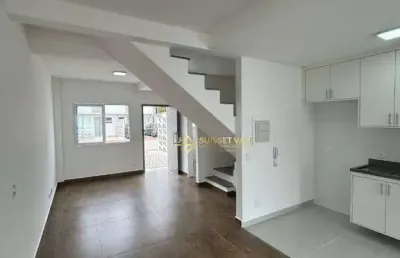 Linda casa no saint marie  residence  com 3 dormitórios, 109 m² - venda por r$ 600.000 ou aluguel por r$ 3.400/mês - jardim santa maria - jacareí/sp