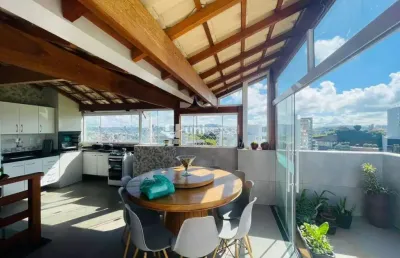 Cobertura espaçosa com elevador no jardim laranjeiras - juiz de fora