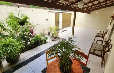 Casa com 3 quartos à venda na Rua Gustavo Corsão, 690, Morada Nova, Divinópolis
