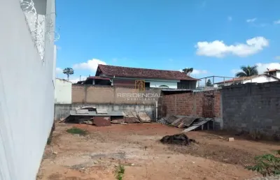 Terreno à venda na Rua José Faria Barros, Belvedere, Divinópolis