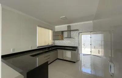 Casa com 3 quartos à venda na Rua Castro Alves, 3260, Belvedere, Divinópolis