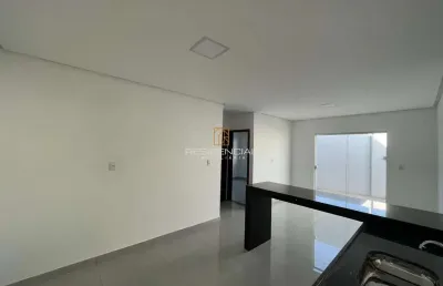 Casa residencial de excelente localização em carmo do cajuru