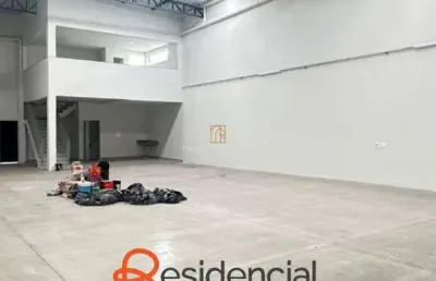 Barracão / Galpão / Depósito à venda na Rua Pernambuco, 2814, Ipiranga, Divinópolis