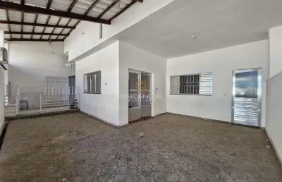 Casa com 3 quartos à venda na Rua Raimundo Correa, 1020, Morada Nova, Divinópolis