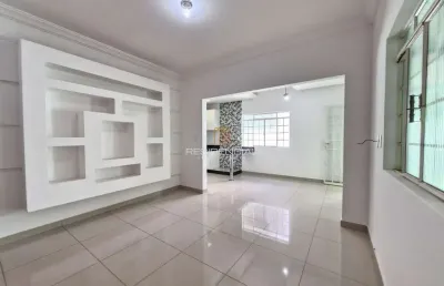Casa com 3 quartos à venda na Rua Raimundo Correa, 935, Morada Nova, Divinópolis